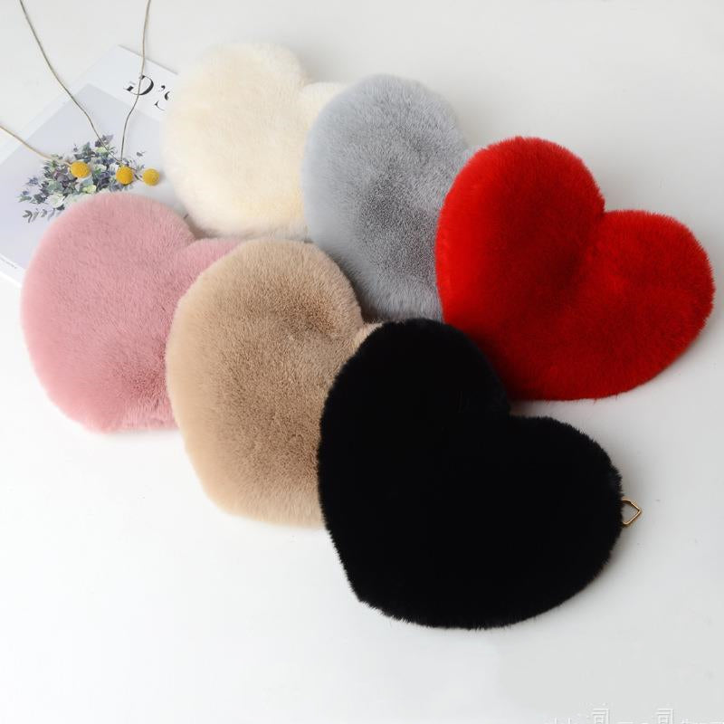 Plush Heart-Shaped Chain Shoulder Bag for Valentine's Day Party