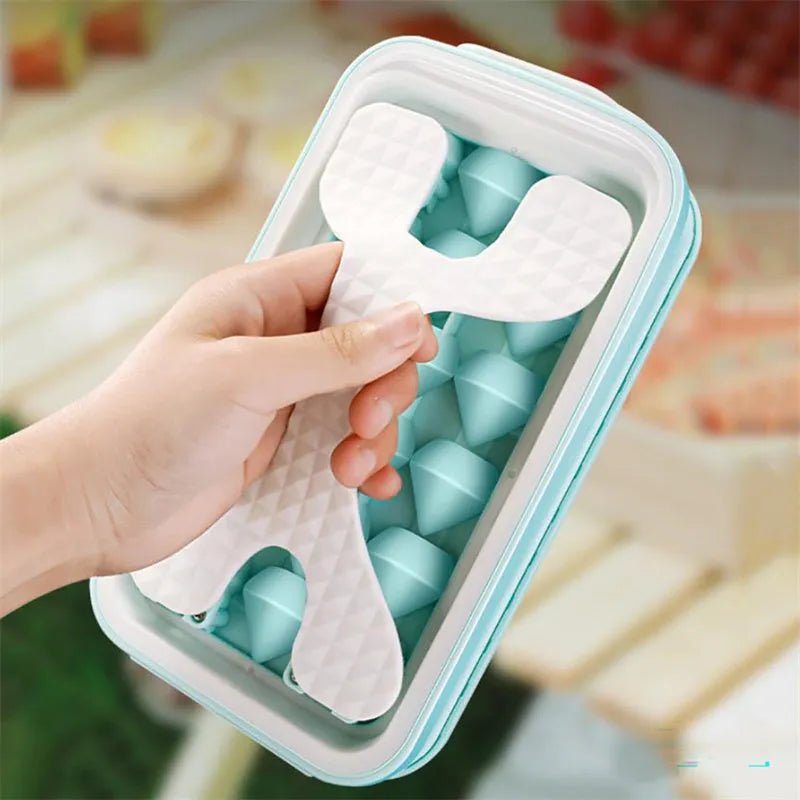 2 In 1 Portable Silicone Ice Ball Mold Water Bottle Ice Cube Maker Creative Summer Kitchen Gadget