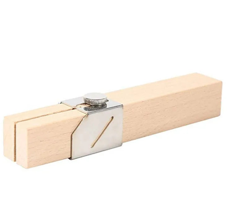 Plastic Bottle Cutter Tool for Recycling and Crafting 2.2x2.2x14cm
