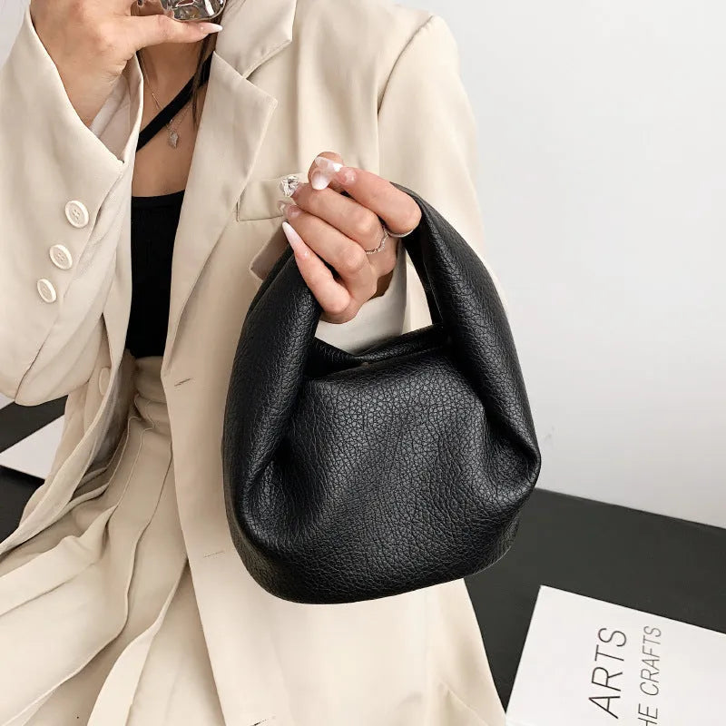 High Grade Crossbody Portable Pleated Cloud Bag For Women