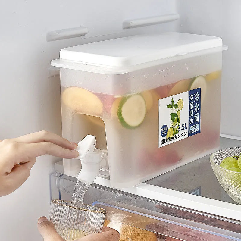 Refrigerator Storage Jars Large Capacity Cold Water Kettle With Faucet Household Plastic Lemonade Bottle Container