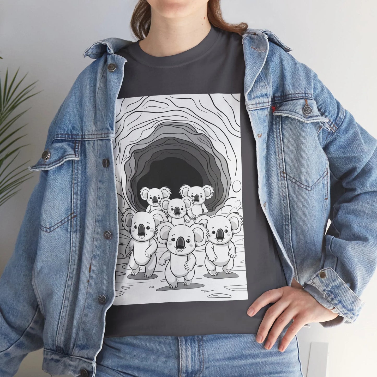 Unisex Heavy Cotton Tee for Casual Fashion and Custom Printing