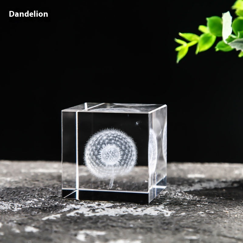 Desktop Creative Gift Ornament With White Crystal