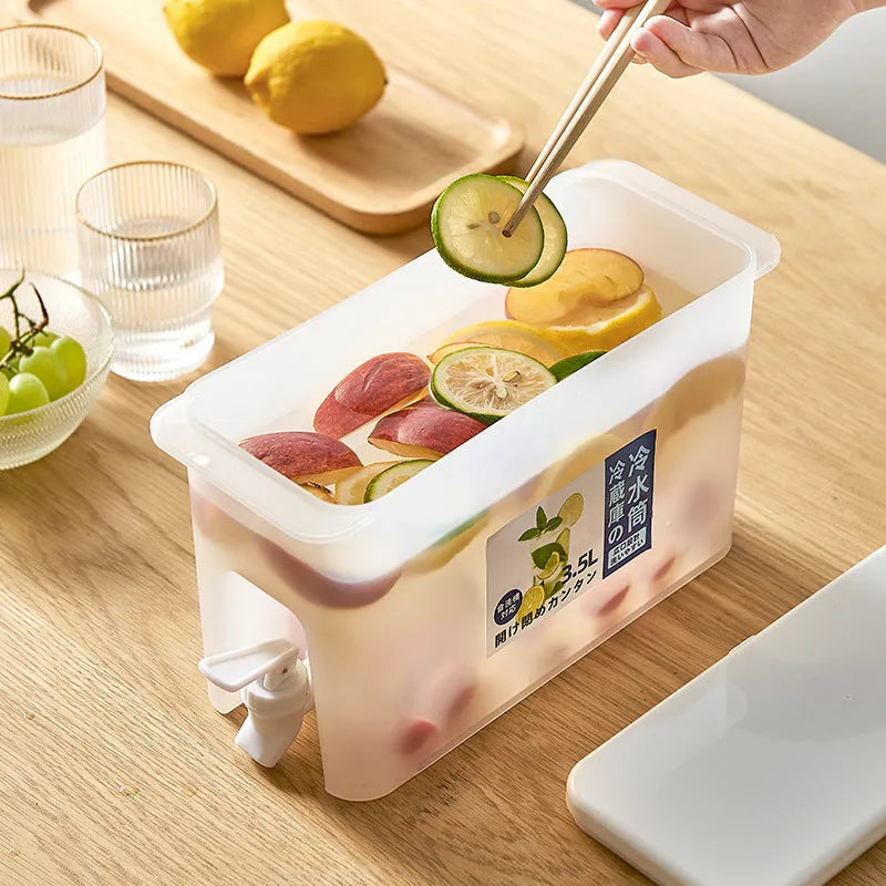 Refrigerator Storage Jars Large Capacity Cold Water Kettle With Faucet Household Plastic Lemonade Bottle Container