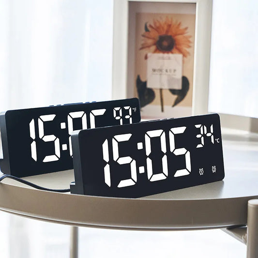 Creative Multi-Functional Electronic Clock Large Screen Display Multi-Group Alarm Thermometer ABS Shell